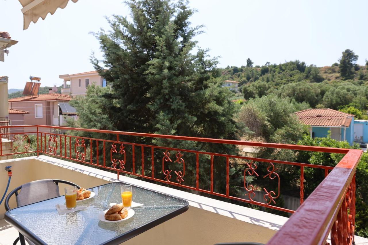 Summer Suite - Premium Apartment Pefkochori Eksteriør billede