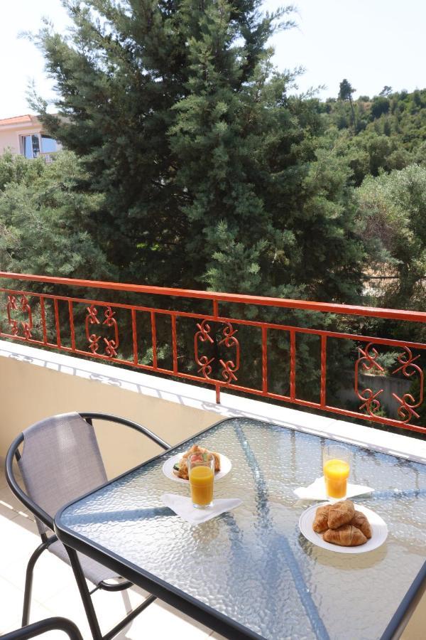 Summer Suite - Premium Apartment Pefkochori Eksteriør billede